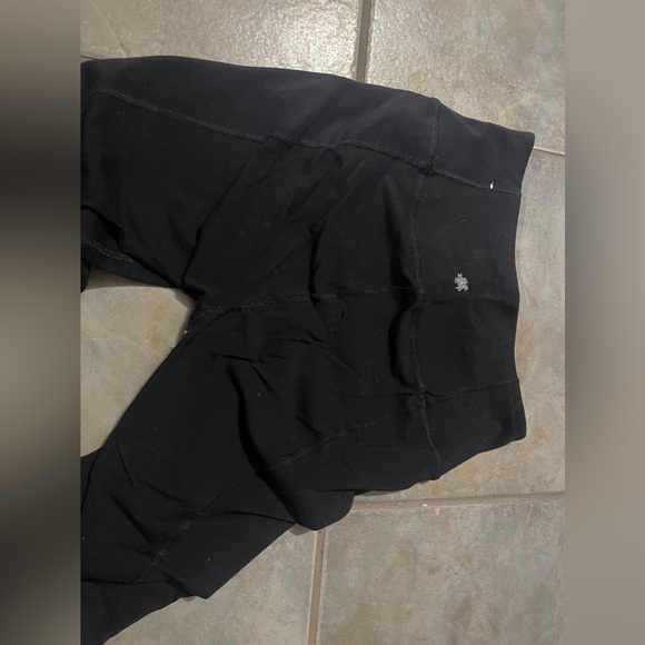 thermal tech gear black leggings, worn twice, in great used condition no wear - Picture 5 of 6